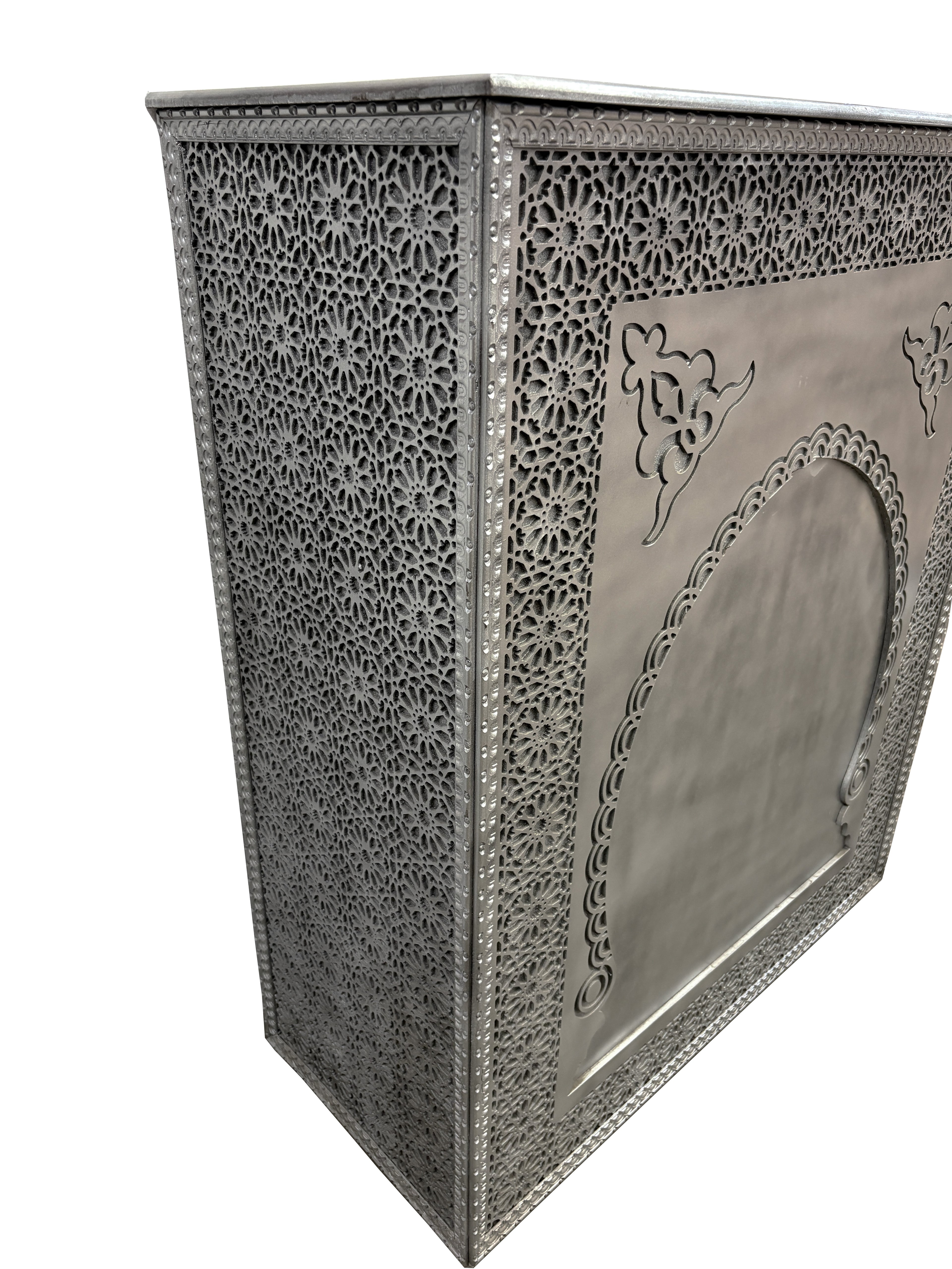 Silver Carved Cedar Wood Bar