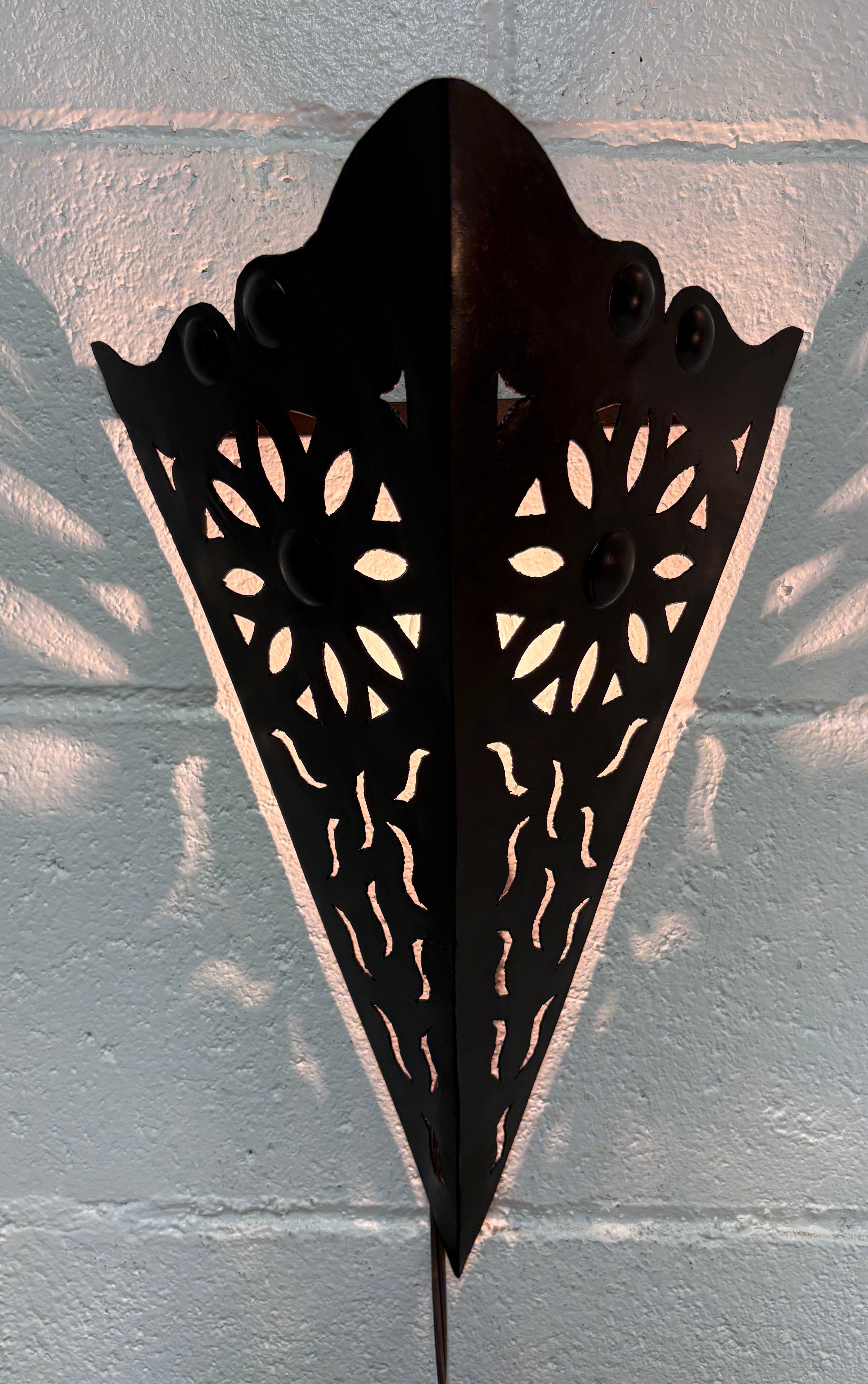 Arrowhead Wrought Iron Sconce