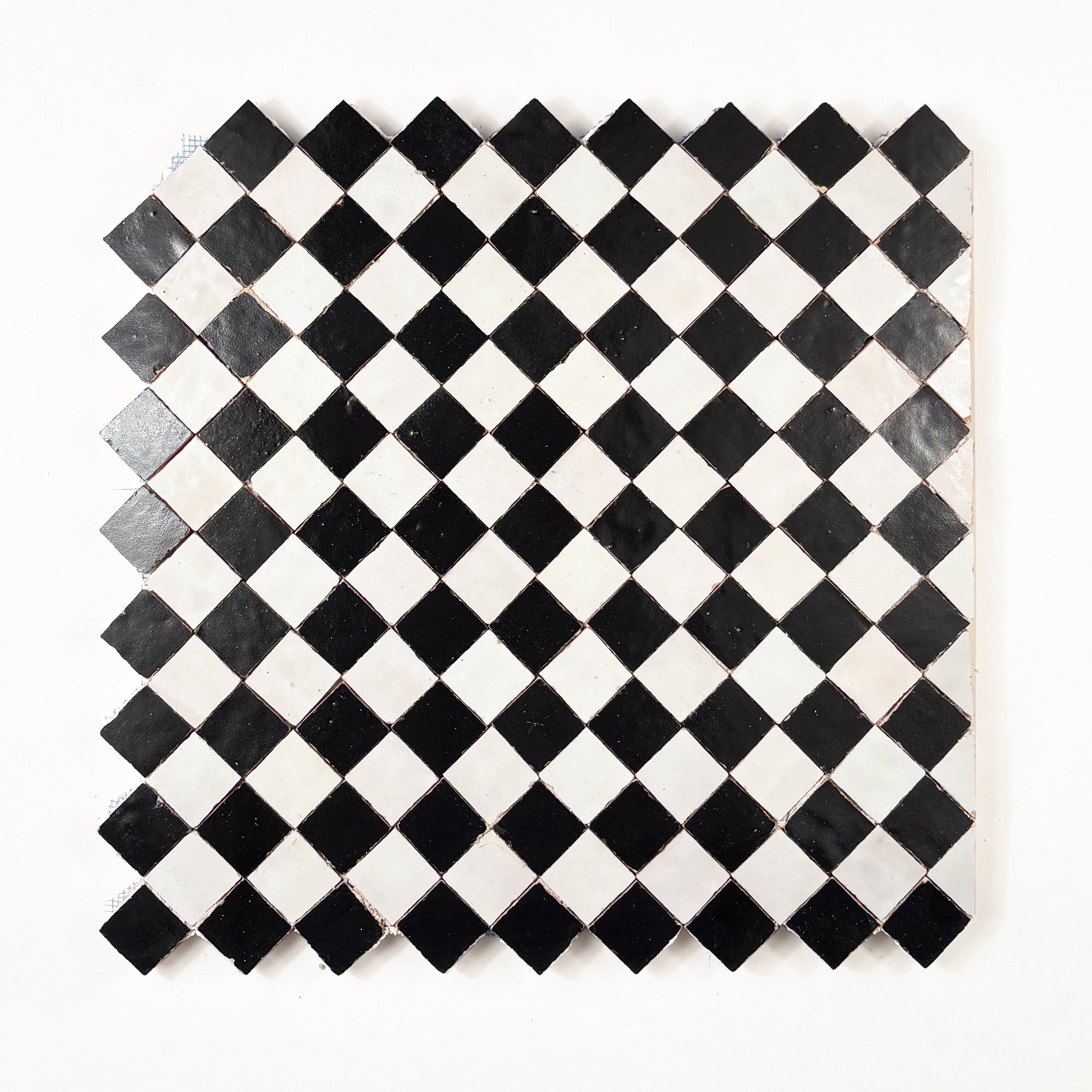 Checkered Mosaic Noir + Blanc
