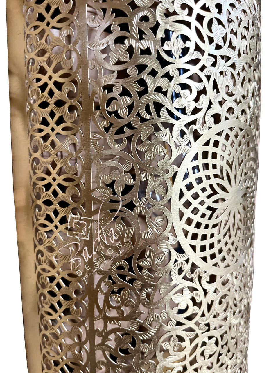 Handmade Brass Wall Sconce with Exquisite Cutout Patterns