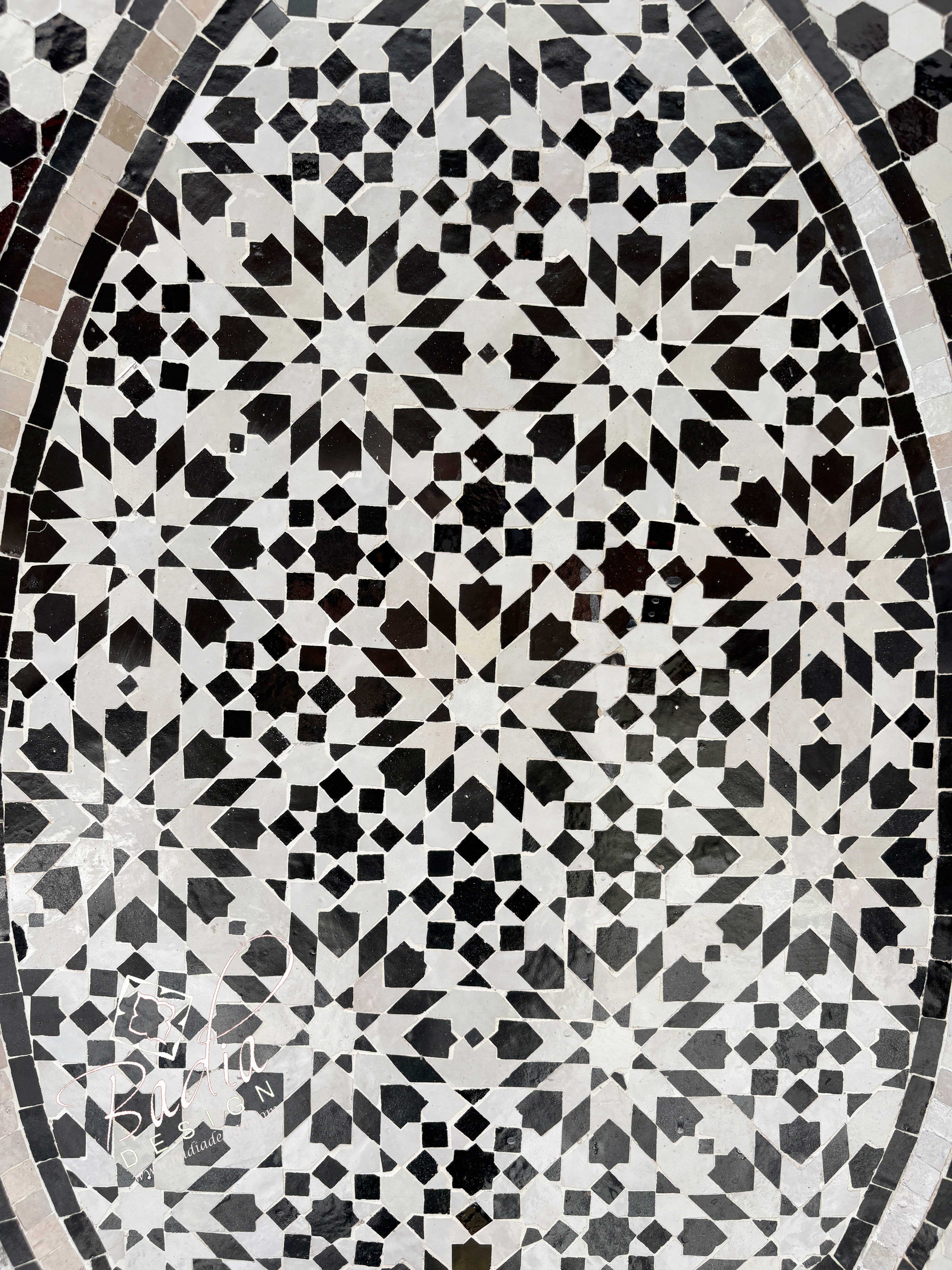 Black and White Mosaic Tile Water Fountain