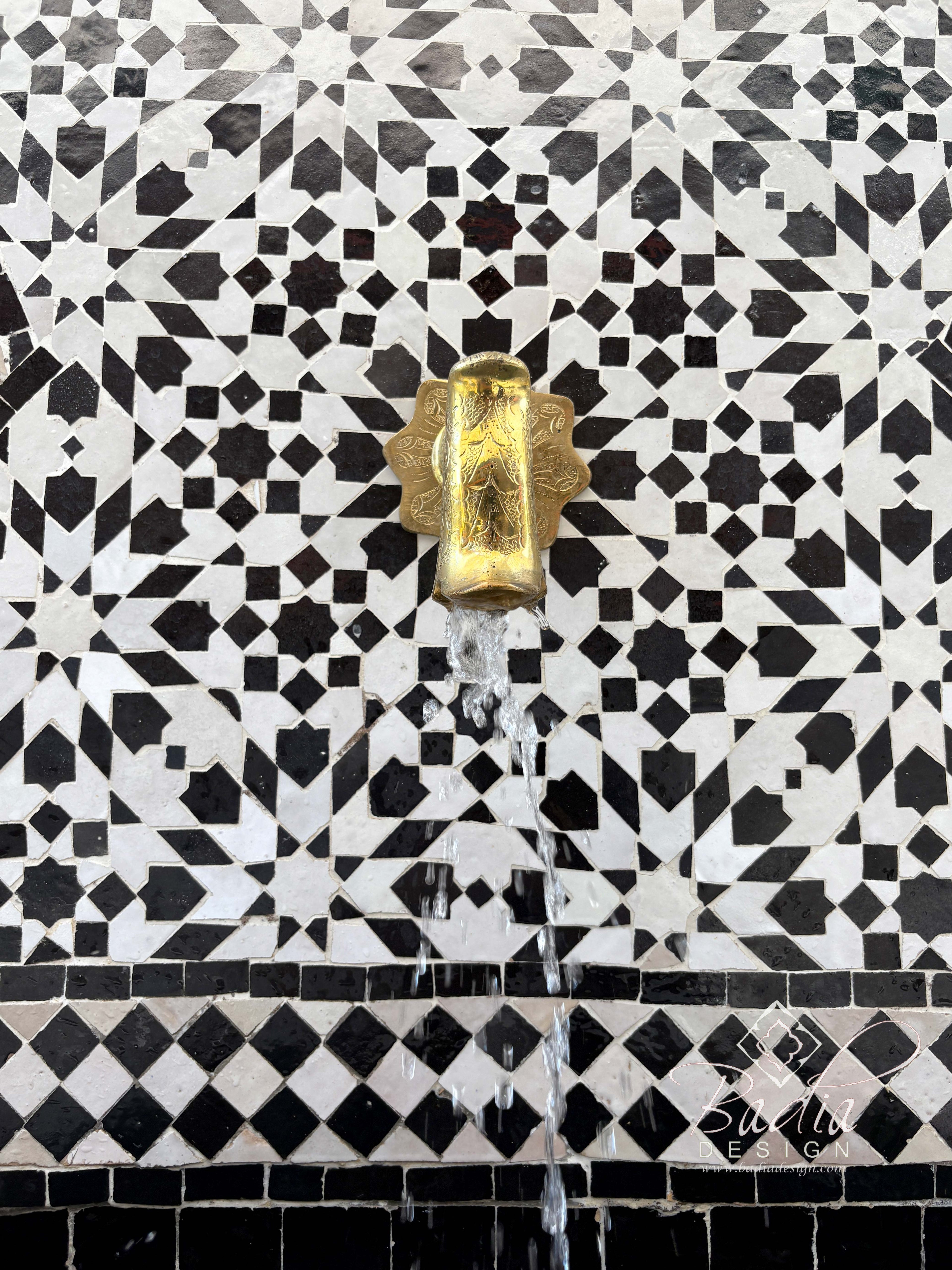 Black and White Mosaic Tile Water Fountain