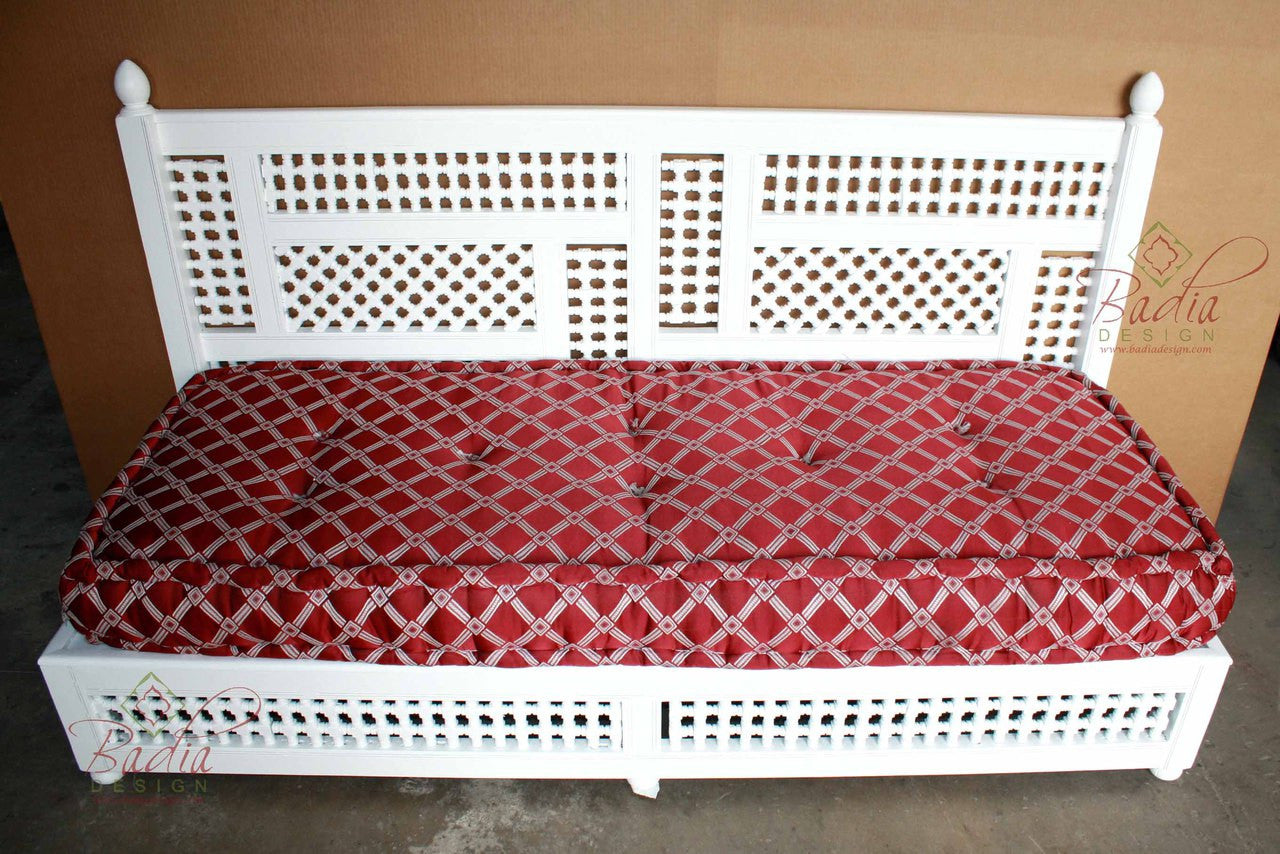 Moucharabieh Cedar Wood Daybed with Backrest