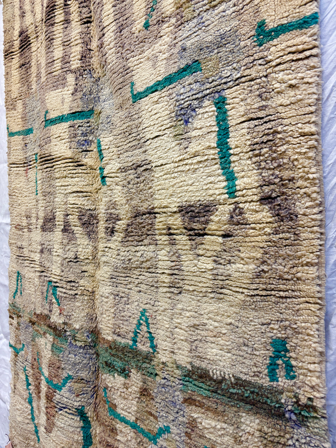 Handwoven Beige Tribal Rug