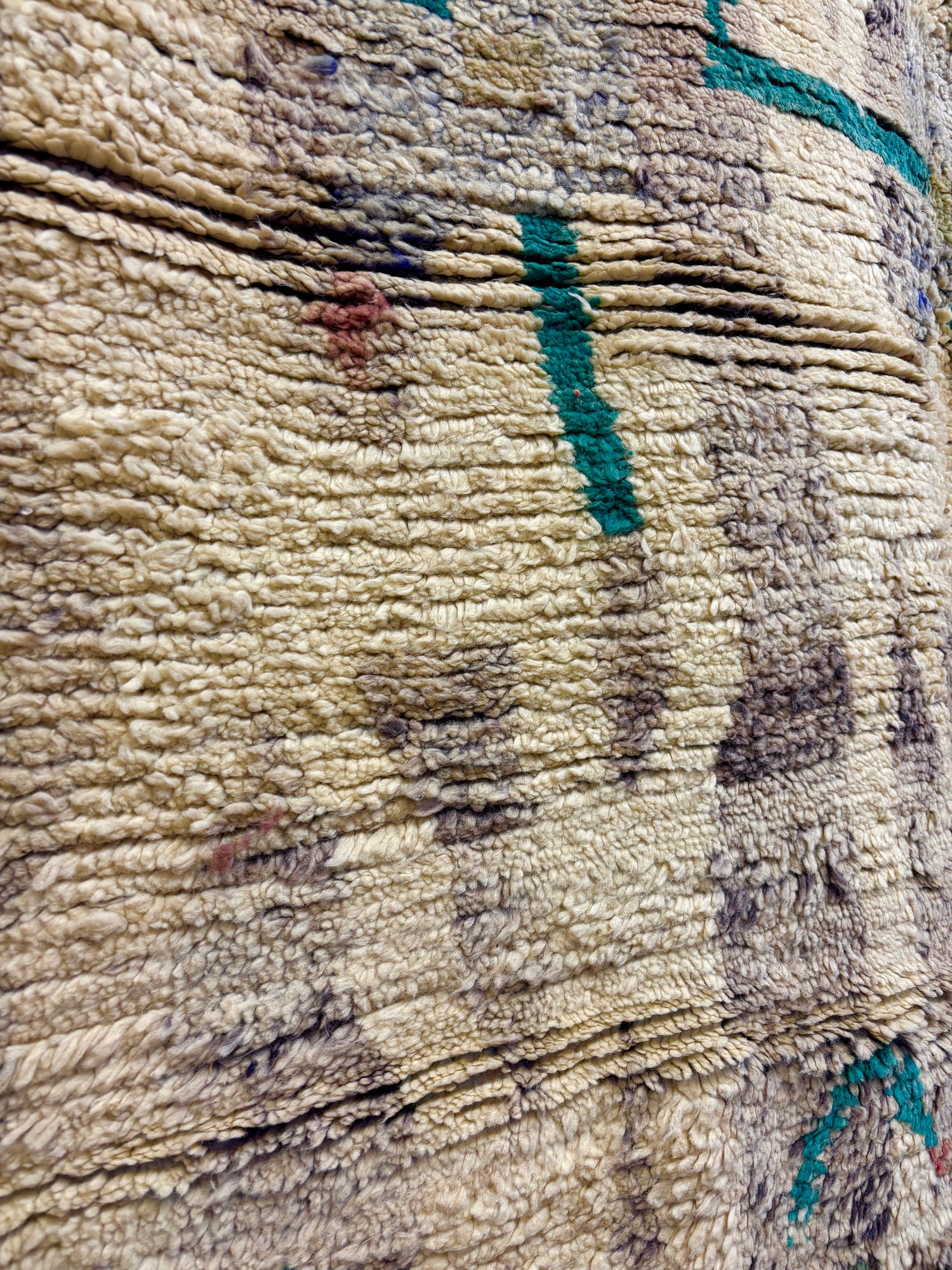 Handwoven Beige Tribal Rug