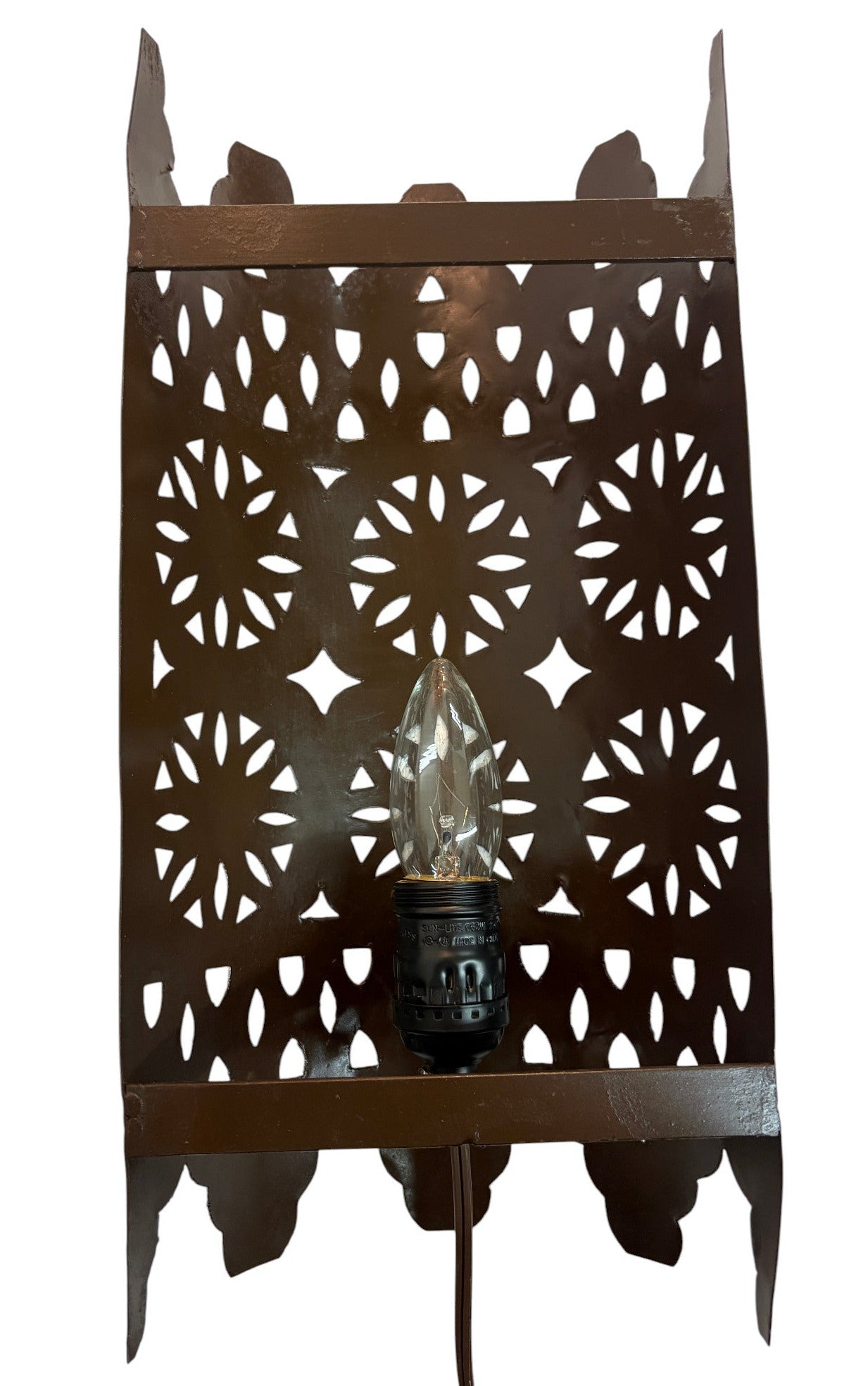 Curved Artisanal Wrought Iron Sconce