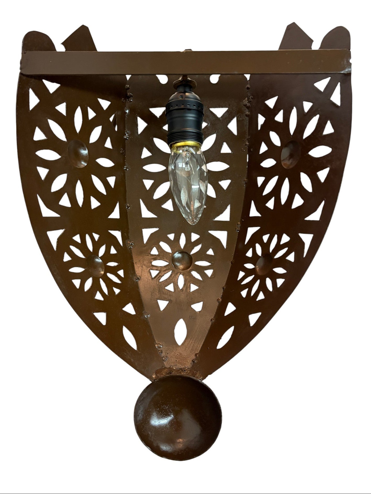 Curved Artisanal Wrought Iron Sconce