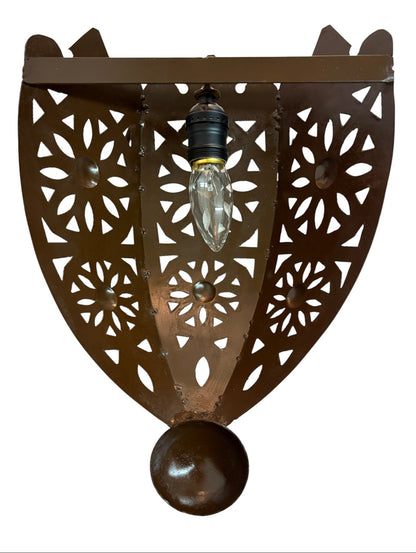Curved Artisanal Wrought Iron Sconce