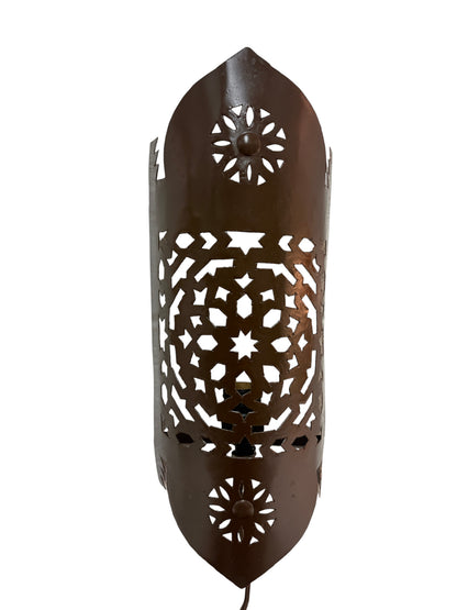 Artisanal Wrought Iron Sconce Light