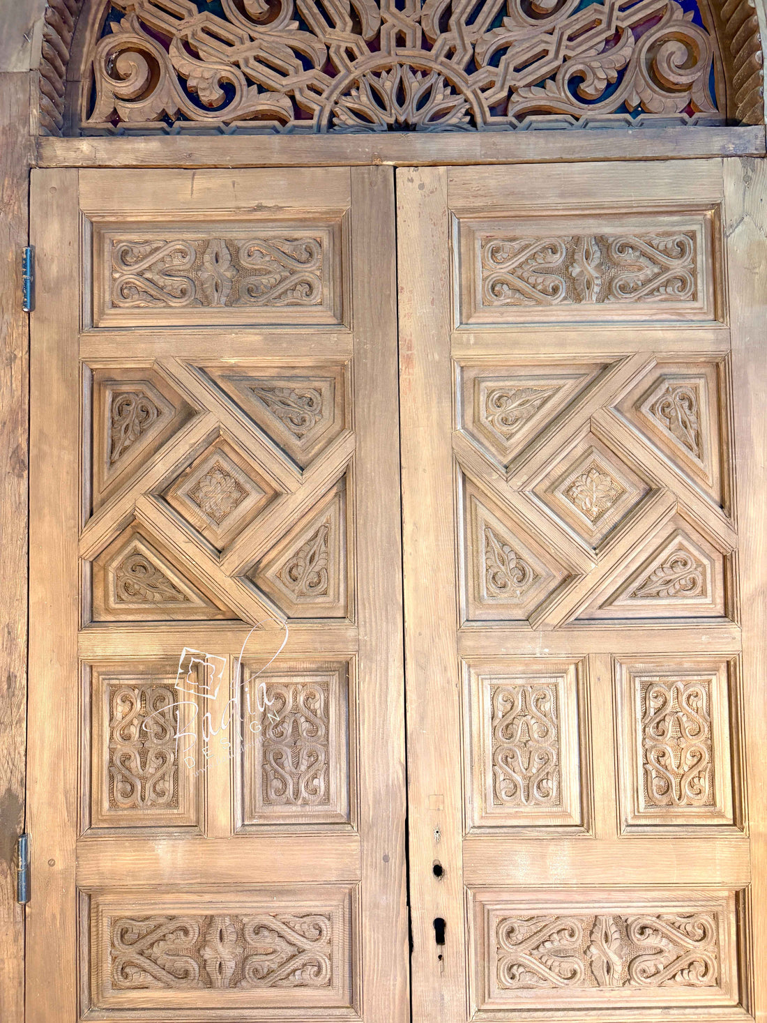 Arched Hand Carved Wooden Double Door with Colored Glass Transom