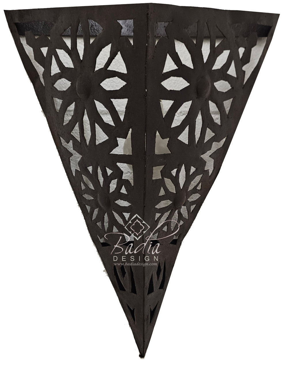 Rustic Iron Wall Sconce with Geometric Pattern
