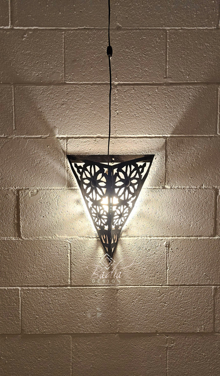 Rustic Iron Wall Sconce with Geometric Pattern