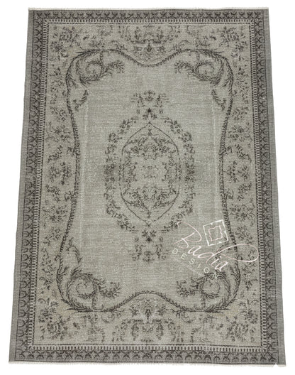 Vintage Gray Rug with Geometric Designs