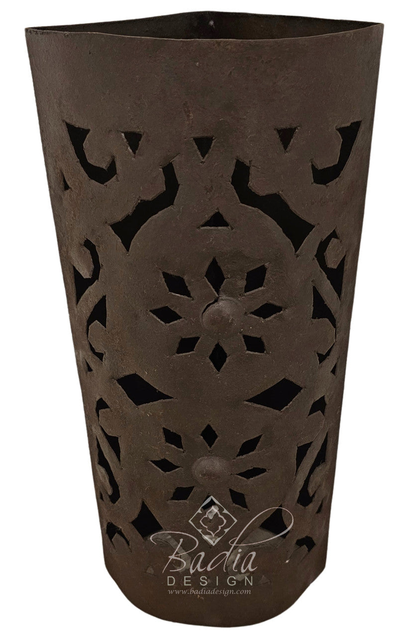 Rustic Iron Corner Wall Sconce