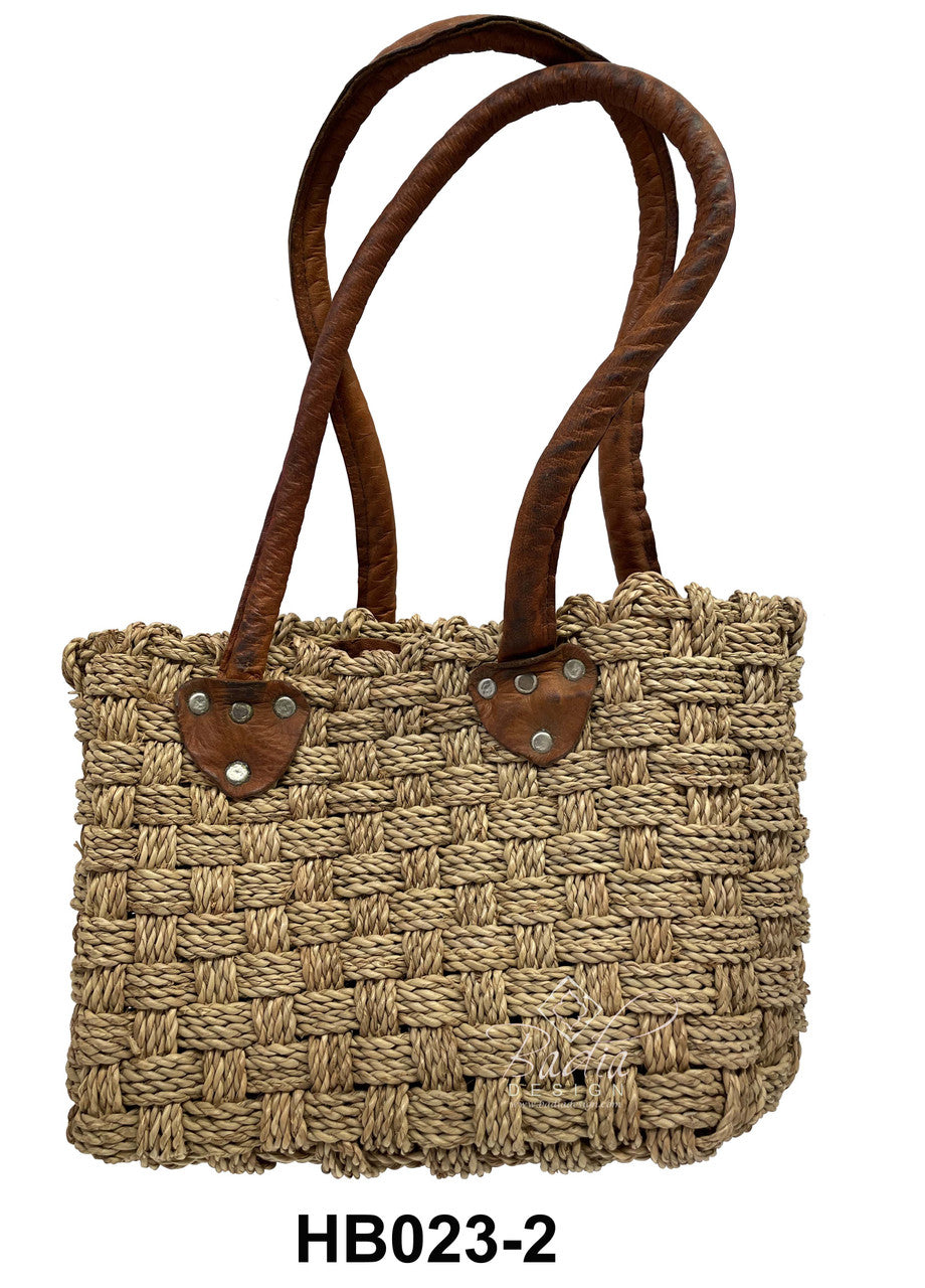 Natural Color Handwoven Straw Handbag with Leather Handle