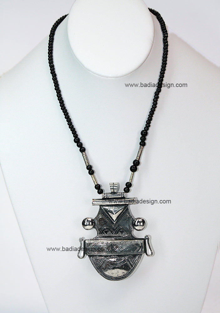 Moroccan Hand Designed Necklace - J036