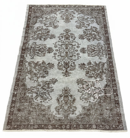 Neutral Vintage Rug with Ornate Floral Designs