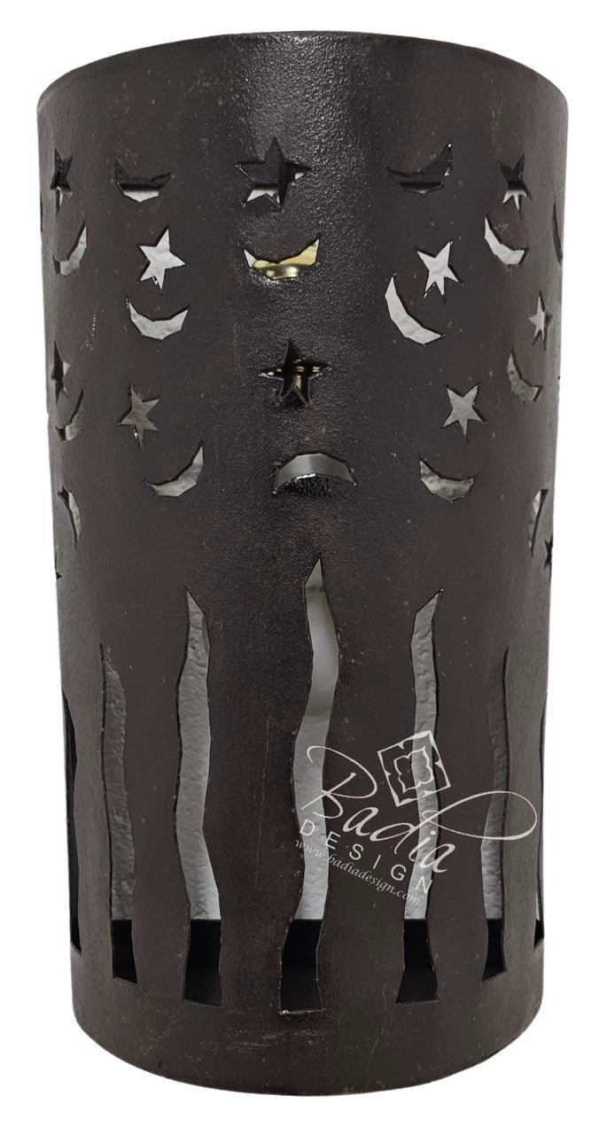 Rustic Iron Wall Sconce with Geometric Pattern