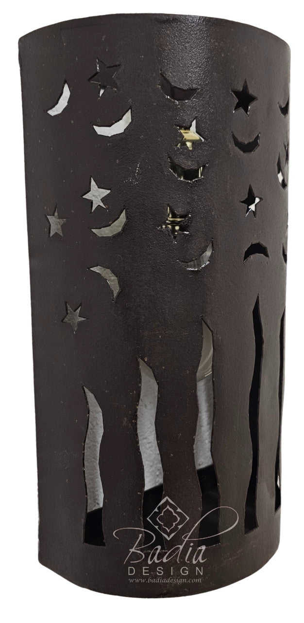 Rustic Iron Wall Sconce with Geometric Pattern