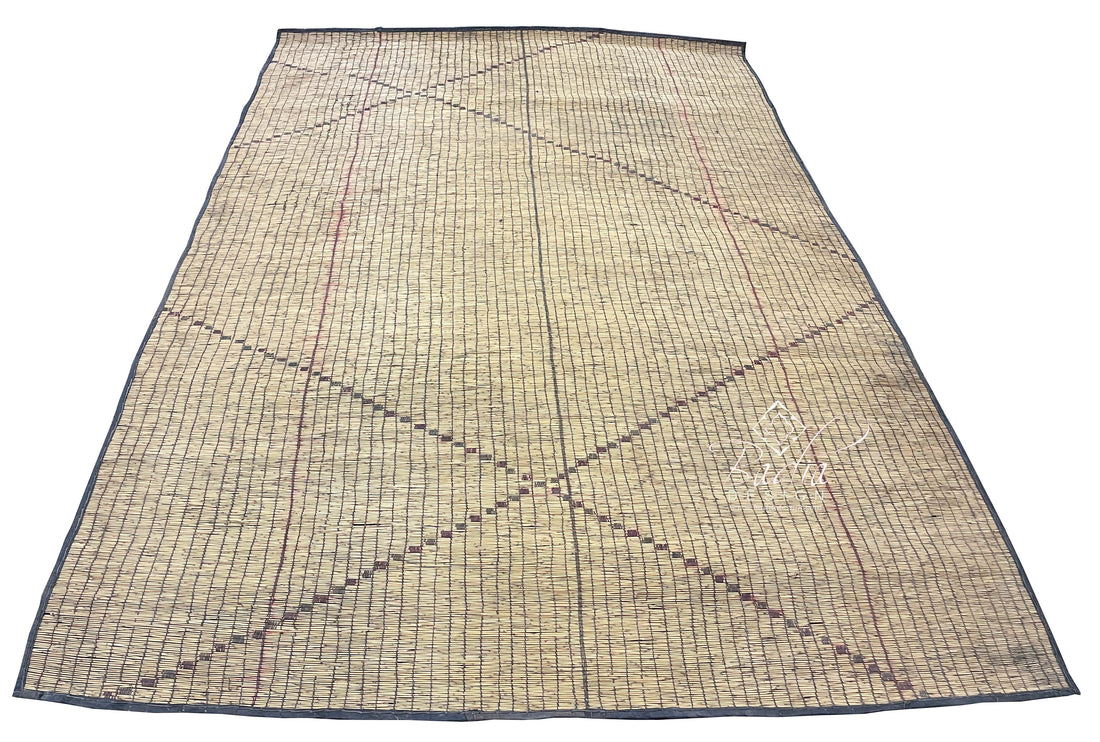 Traditional Handwoven Berber Straw Mat